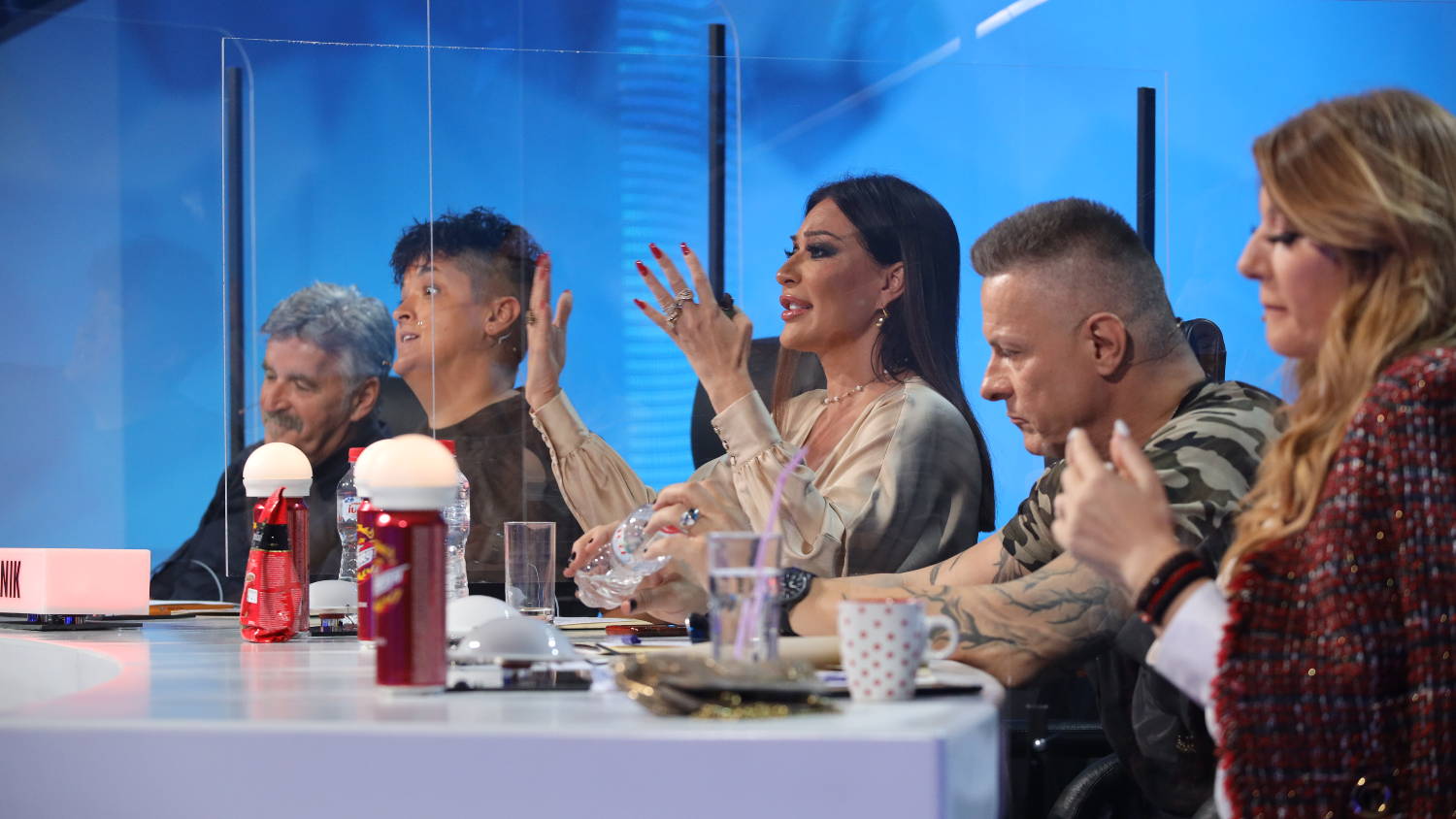 KRIMI RAD Žiri protiv Viki, Ceca protiv Milija: "Zato i NE SARAĐUJEMO više” (VIDEO) 3 02b4a9a0c98f1d00e2825cf6caa41f3c2c74a10d