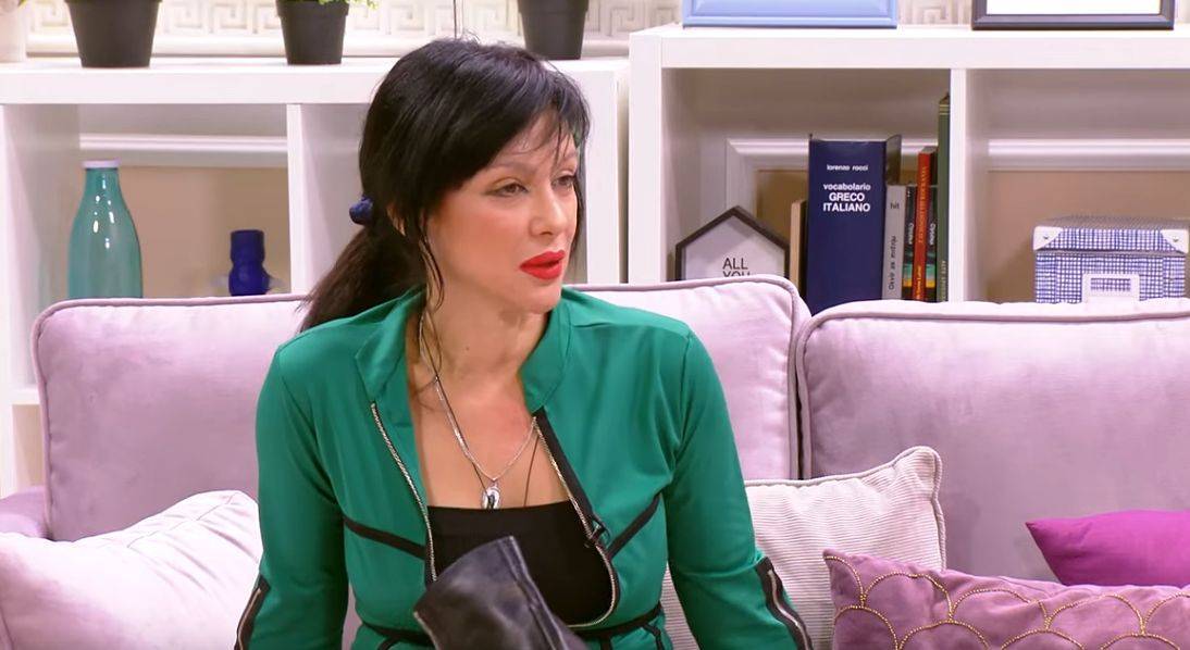 "Krijem zbog neprijatelja" Vendi opčinjena jednim muškarcem, nećete verovati ko je ON (VIDEO) 5 02cfa3367b266e28bce5c3d156f6638a57297c2d