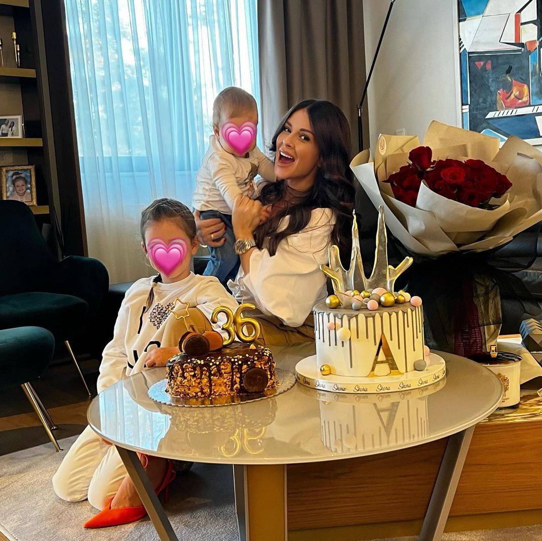 Ana Sević napunila 36 godina: Pevačica podelila detalje ROĐENDANSKE PROSLAVE (FOTO) 3 0857ca819c01d6c4abecc8a7ad58db7f288bee04