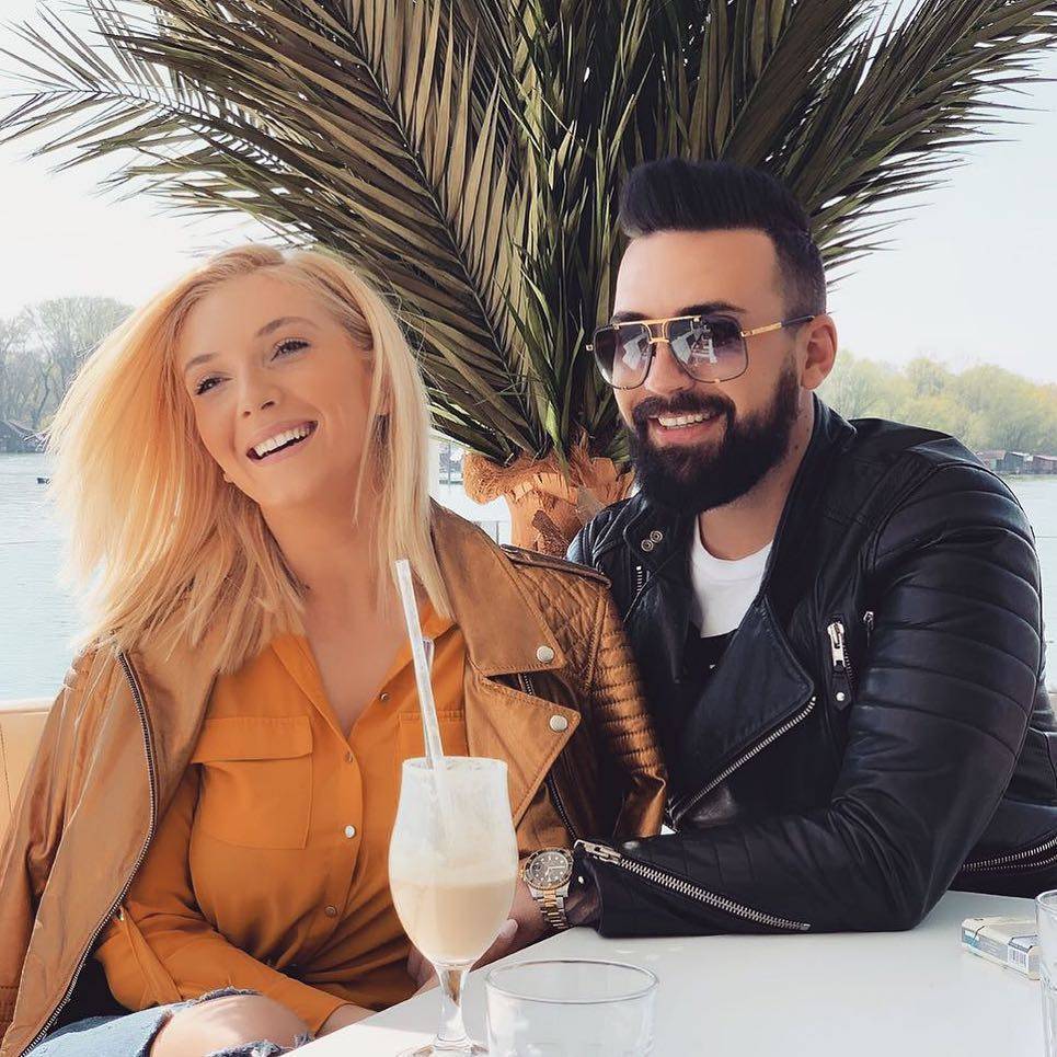 Nikolina uplatila PUTOVANJE, Kapor u poslednjem momentu ODUSTAO i IZBEGAO veliku KATASTROFU (VIDEO) 4 0b0a57ff629f55031b76b801ec25d2c46741188f