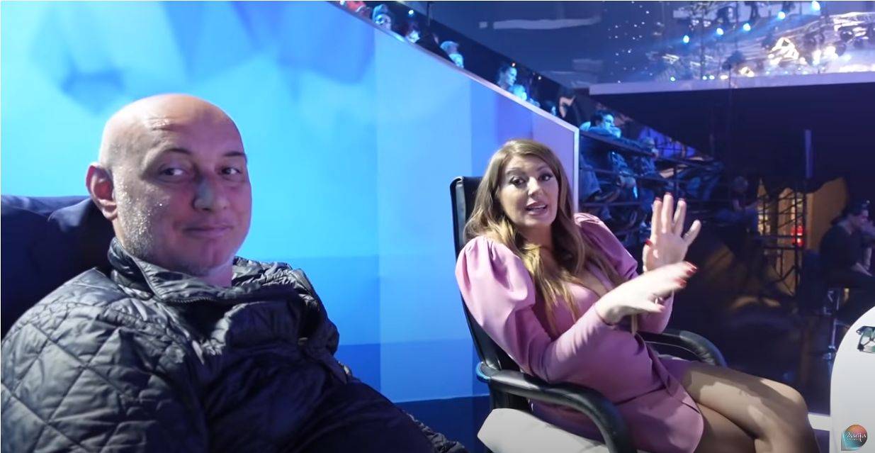 ČISTA ROMANTIKA I DAN ZALJUBLJENIH U VEGASU: Viki otkrila zbog čega je Taške njena srodna duša već 29 godina (VIDEO) 6 0de8871943a64a5b64e7a498ee0d949d9fa84789