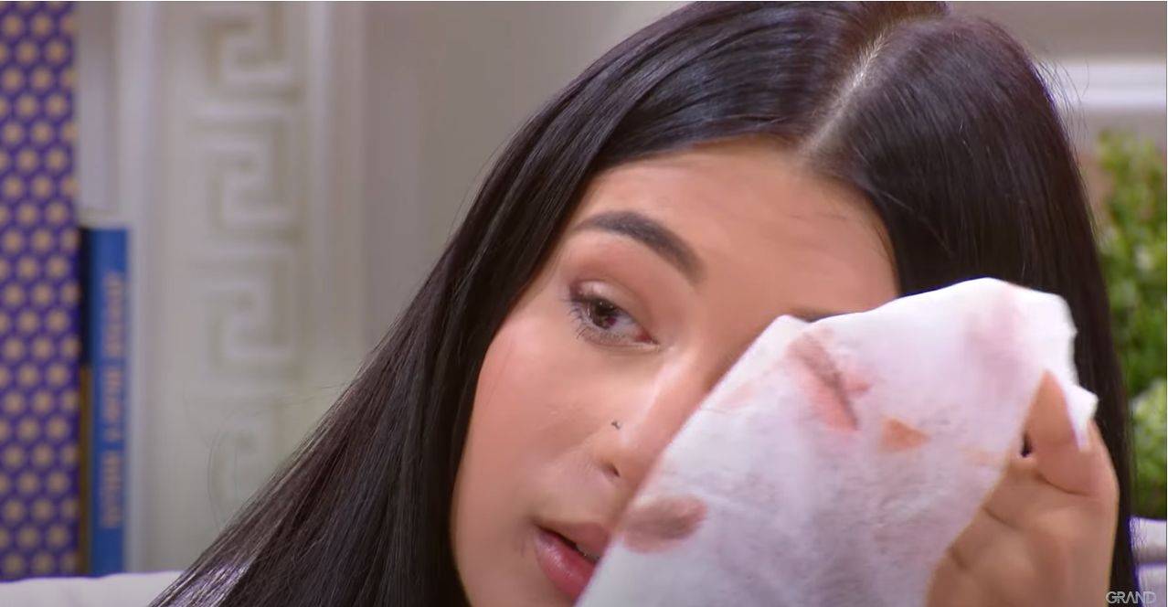 POKAZALA PRAVO LICE: Zorana Mićanović USRED EMISIJE SKINULA ŠMINKU: "Nemam te komplekse" 3 0fa6a95026aacf282da249396c107a9e4e84f384