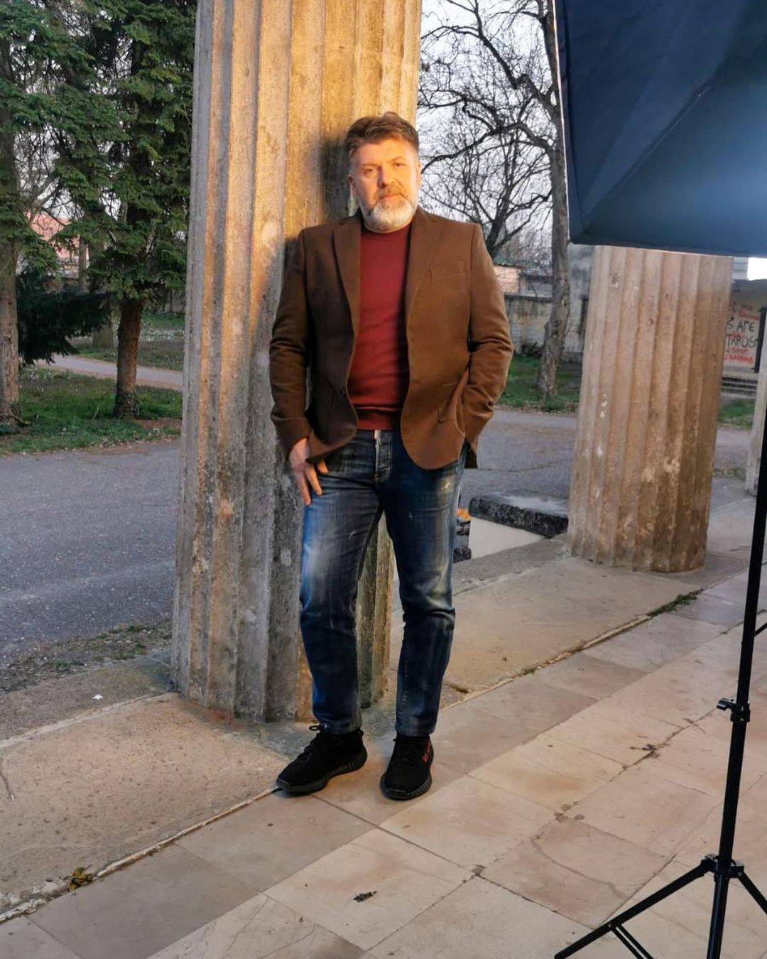 BOJANIĆI NE STAJU: Bane USIJAO društvene mreže, jedna pesma izazvala LAVINU EMOCIJA (VIDEO) 2 0fb5c0a21abeeb658dd532e41e8ae9e04fe0579f