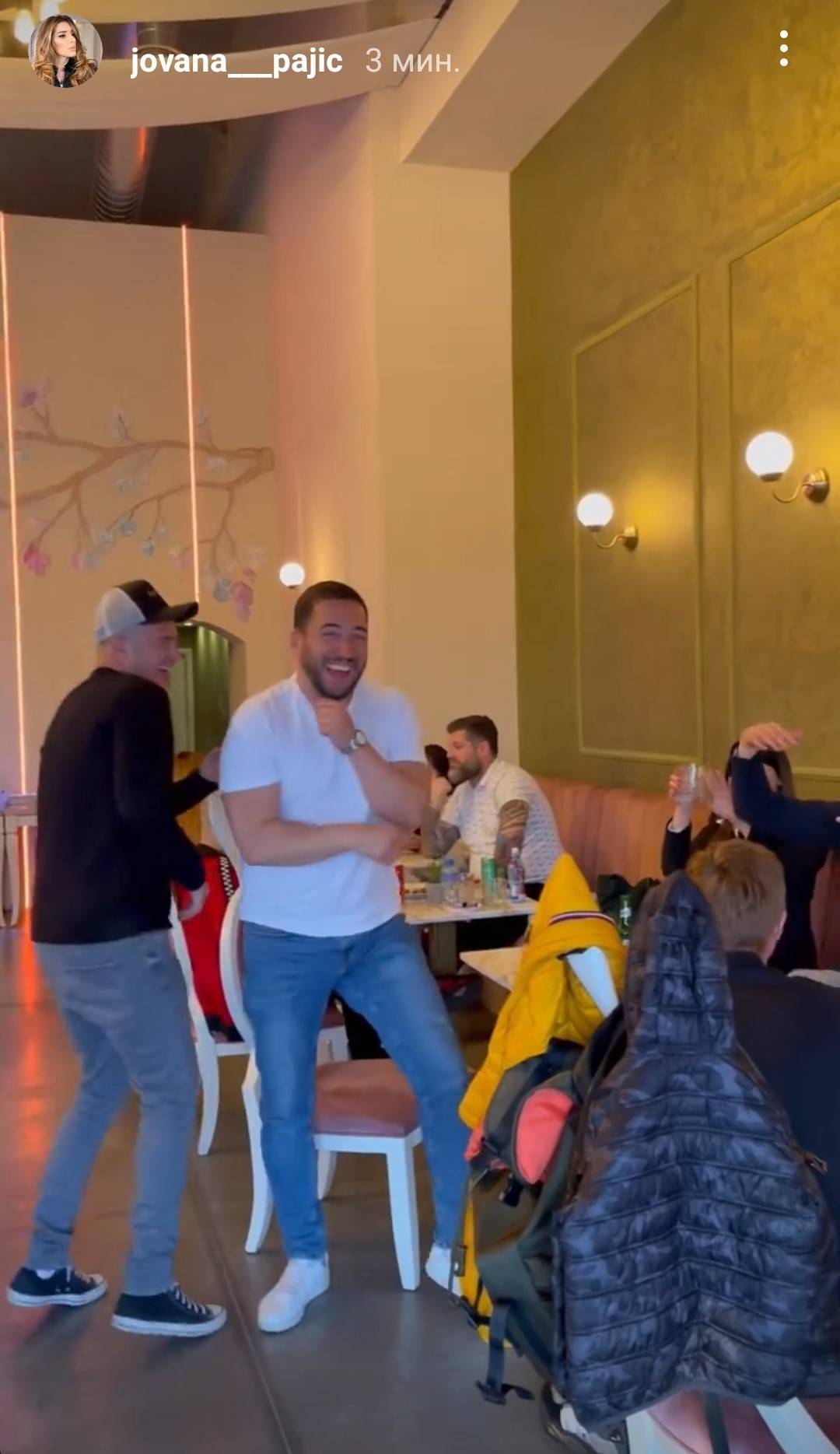BAJKA JE POČELA Jovana Pajić proslavlja ćerci ROĐENDAN, JEDAN DETALJ IZNENADIO SVE (FOTO) 4 130452944f51ff74a7fddb6b61df3c00b183ff88