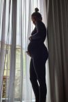 OVO JE NEŠTO NAJSLAĐE: Pevačica radi punom parom, a bebu ne ispušta iz naručja (VIDEO) 3 1ac694f5432ccd5d8cf8cd896004bfc5e7421366