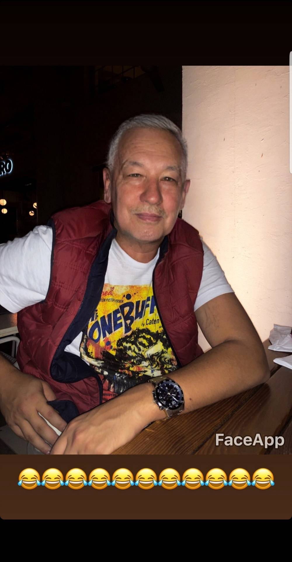 NOVI TREND ZALUDEO INSTAGRAM: Evo kako će ove zvezde Granda izgledati kao SENIORI (FOTO) 2 1b7c480869aeaf15930ce4caeeb22b56f2e1393f