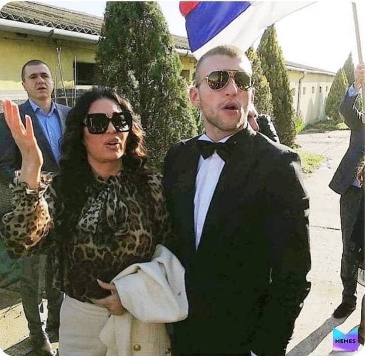 CECIN SIN otkriva kako se snašla u ulozi bake, pa se dotakao njenog LJUBAVNOG ŽIVOTA! (FOTO) 3 1d6e26fb17fdbf42bde12ed7c133da581ba2ad0f
