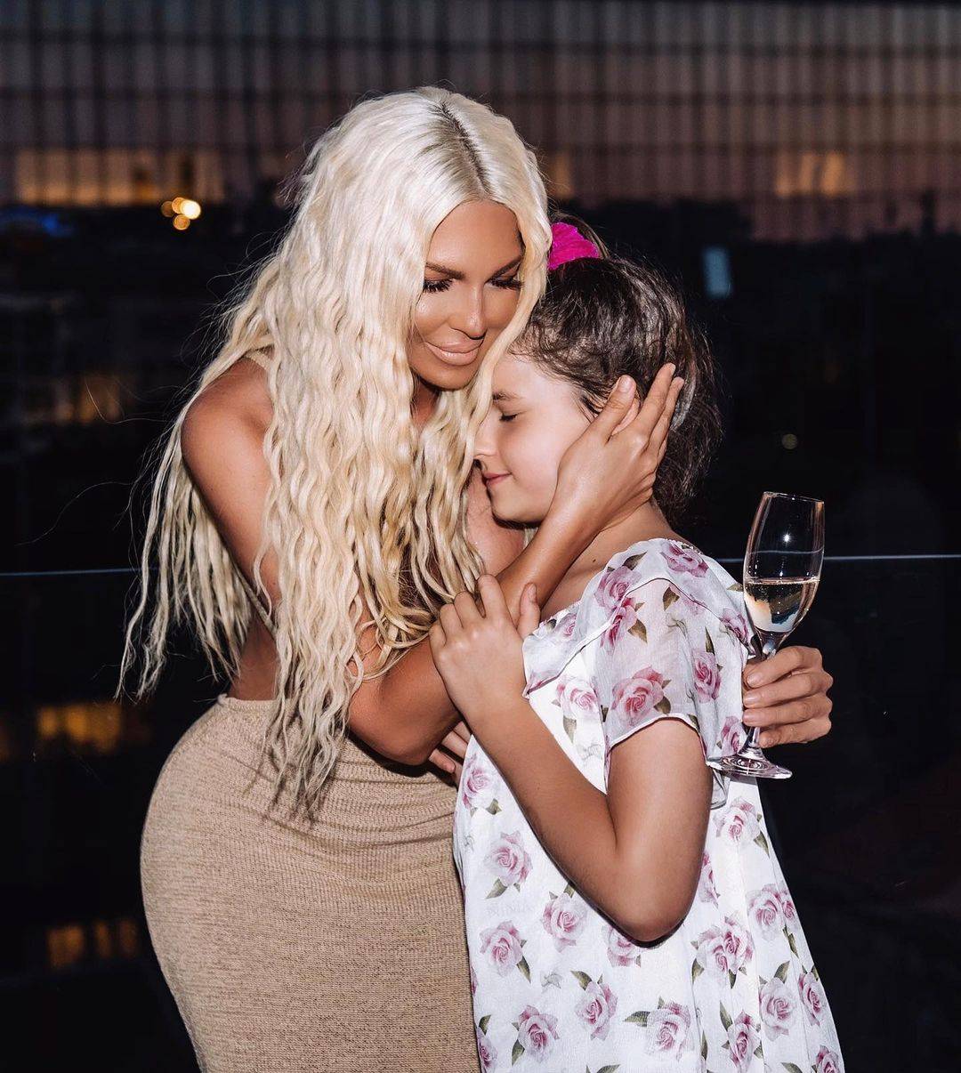Od antivaksera do gole istine: Zašto se JELENA KARLEUŠA odlučila za VAKCINACIJU? 3 1ff9ebbf77c14daf4be2a52bbc98fdeecb8563f6