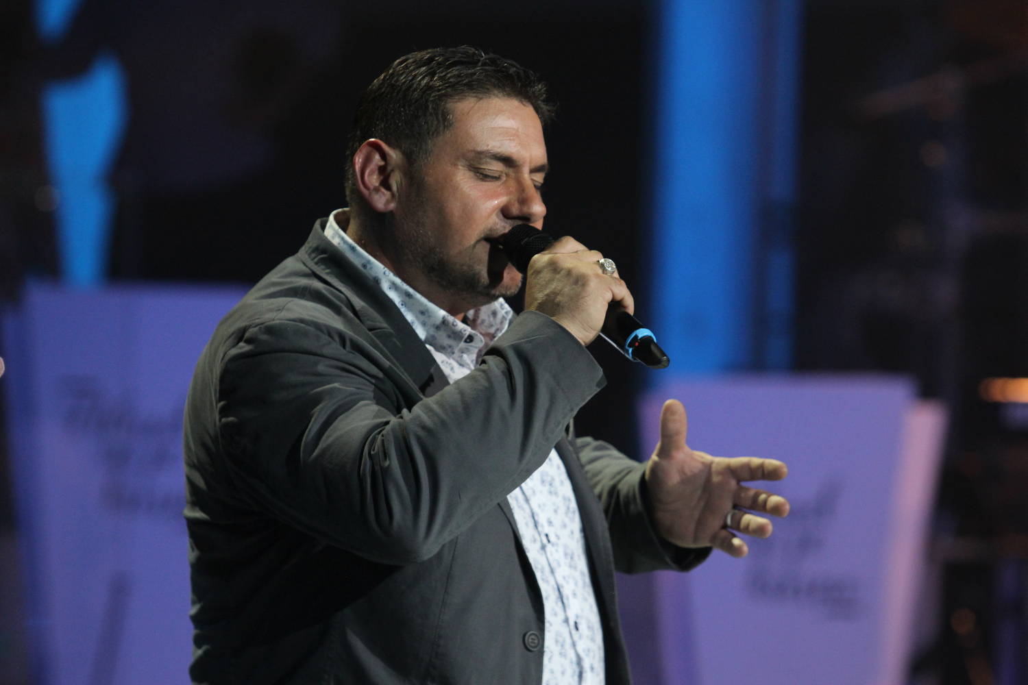 TO, MAJSTORE: Zoran Mičić je MAMAC ZA ŽENE, javili se svi veterani (VIDEO) 2 20c99bbff3d9083cb3924d54ee6f9b253100f5de