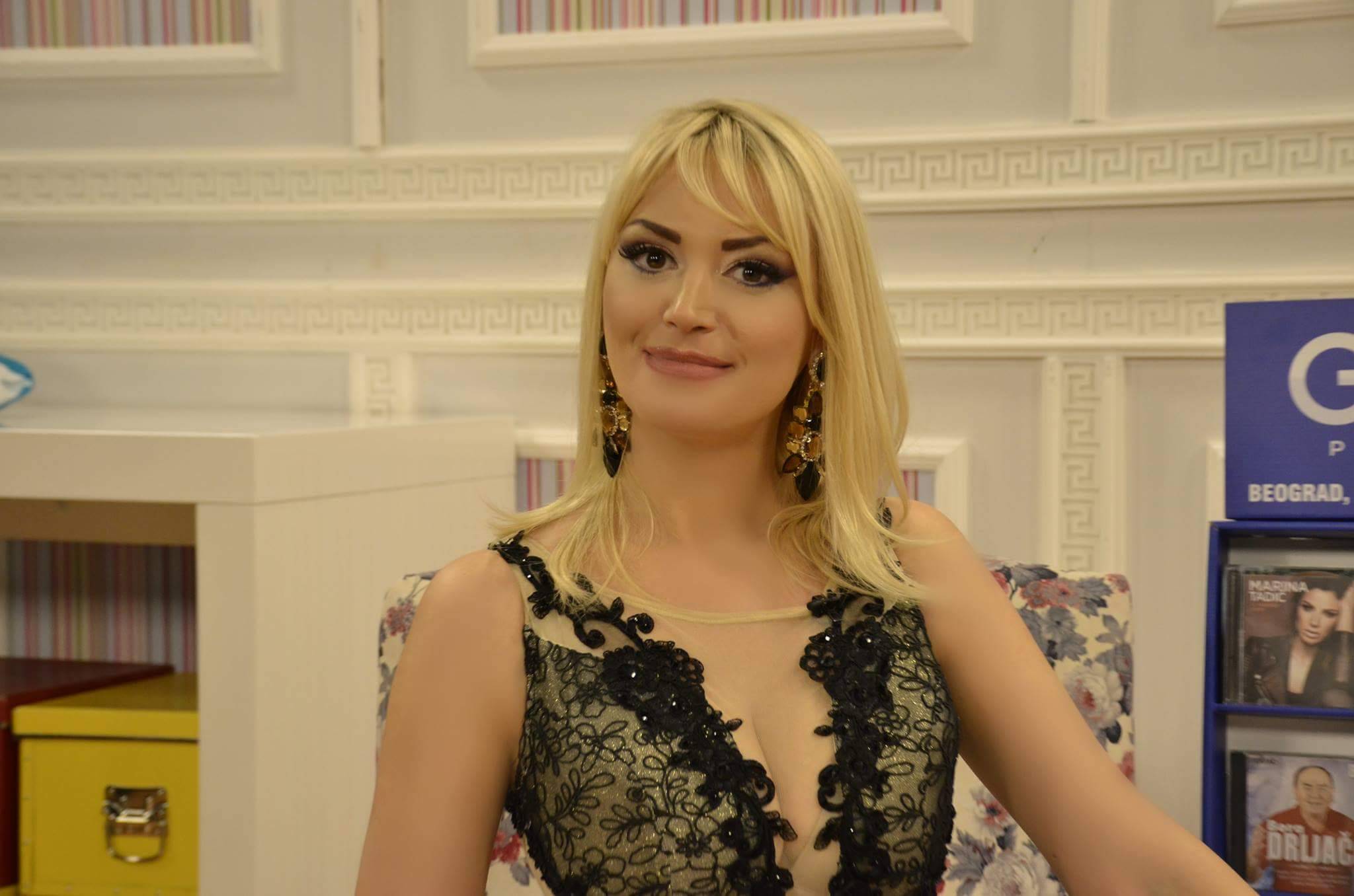 GRAND MAGAZIN sredom NEMA GREŠKE SA IVANOM! 2 216fe746a103d6015454f46c12d9fdd8eb86e5dd