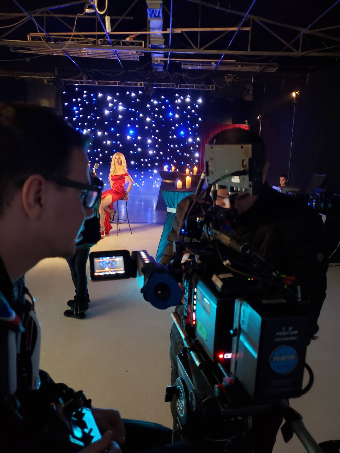 Seka Тоmičić snimila spot za pesmu "Crno slovo" 2 228f01fa07fc0f493f182800bd40b53285140e54