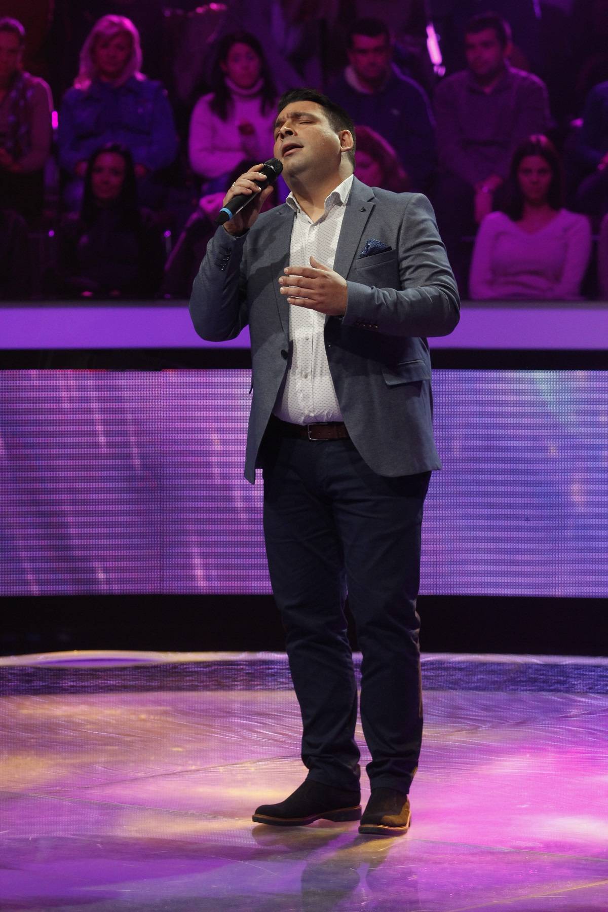 Bosanac: Niko se nije pojavio sa takvom bojom glasa, JK: Kao milion dolara je! (FOTO) 2 26e9d68898ccbed43b4dc1f7b01d1c0d601f8f18