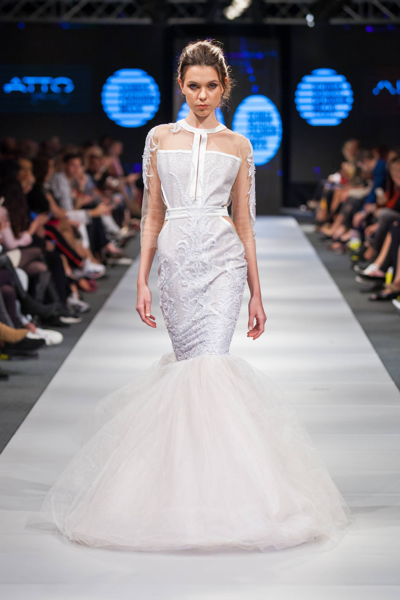 Internacionalna raskoš na otvaranju 13. “Serbia Fashion Week-a!” 3 270ce24a64a21c66ddd89edd0093dfb6e65ab427