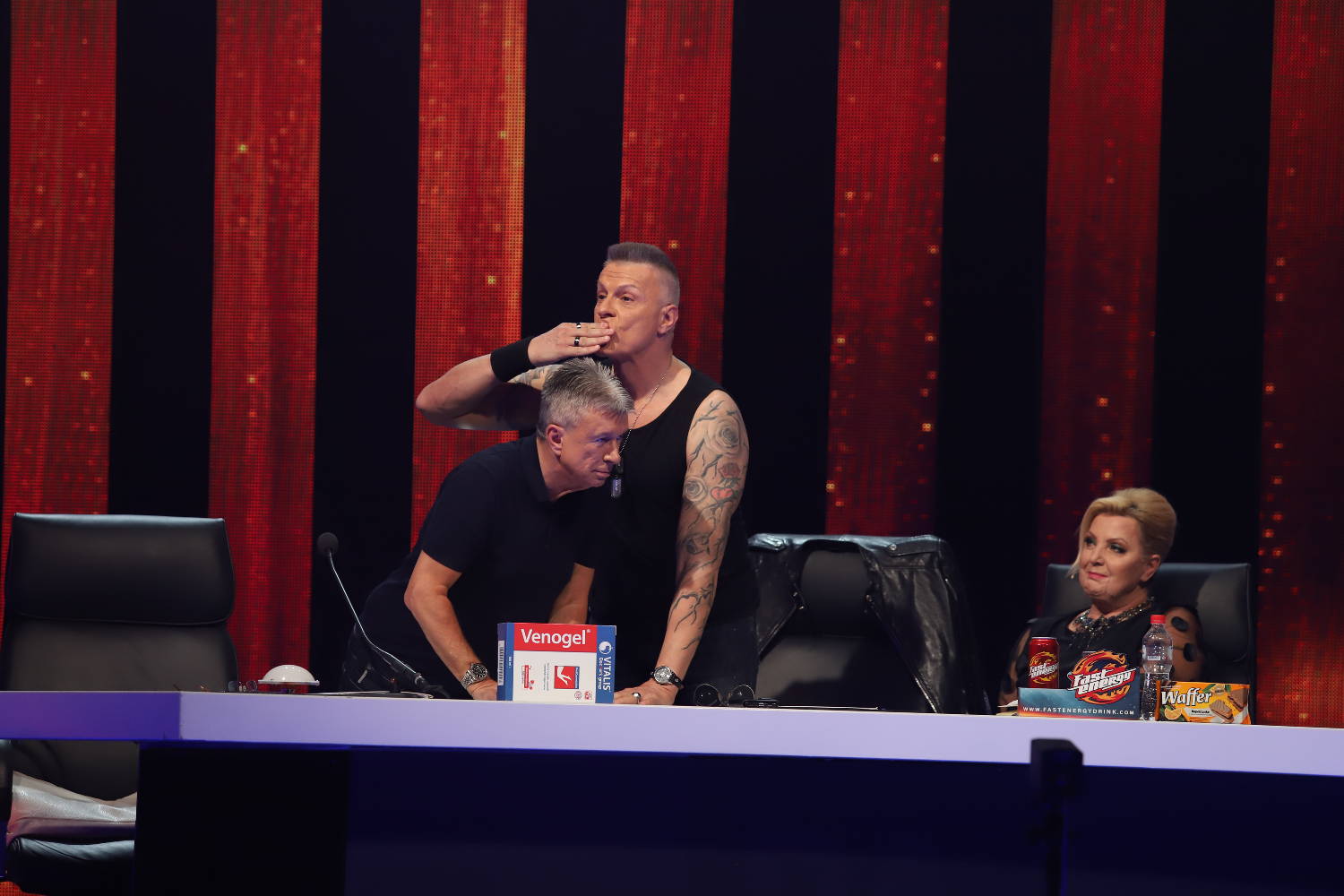 NAPALI takmičarku pa ZANEMELI: ''Ako Marija kaže da njena mama NIJE STANDARD, onda...'' 4 276c999b2eb91b913d09685c904025ee7af39726