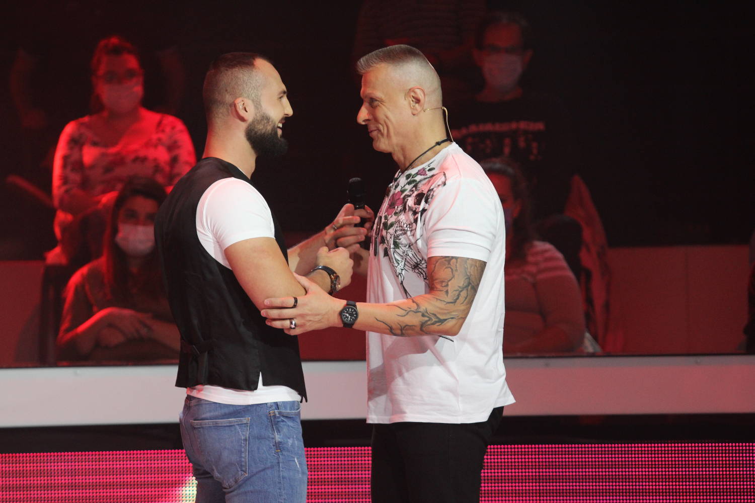 Ovo su NAJUZBUDLJIVIJI MOMENTI IZ EMISIJE! Ko je PLAKAO a ko SKAKAO OD SREĆE? (VIDEO) 5 2b43d3572455374ee655633f6e8eb7ff6eca7086