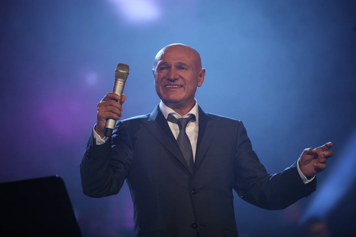 šaban kupio harmoniku