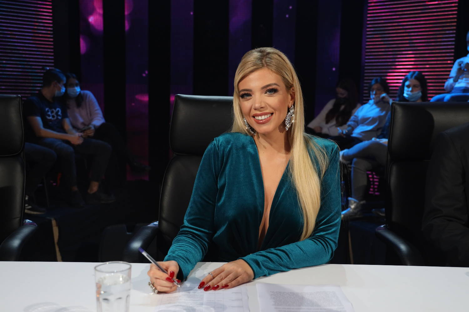 Tamara Dragić otkrila tajni recept za lepotu: "Smatram da je balans ključ" 7 2e39747ae4d472be9715c600d0ffcb54cad266cb