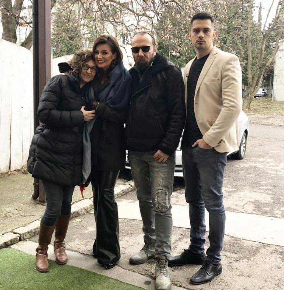 GRAND MAGAZIN za lepši ponedeljak! 2 2ed987fc955bf7c48af57a53cfe00757f4bea7b0