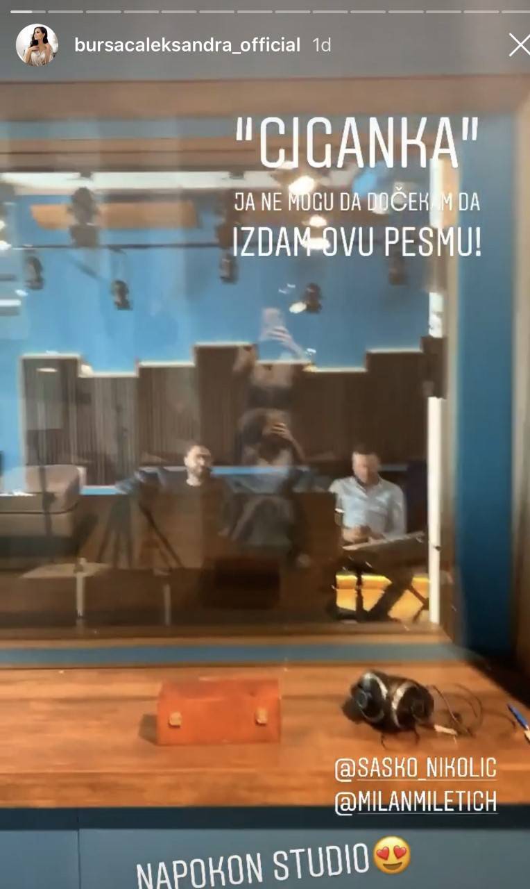 Aleksandra Bursać ne može da dočeka da prođe korona samo zbog jedne stvari (FOTO) 2 3208218afab2ab95d834a8c1a0a9632af0688e4c