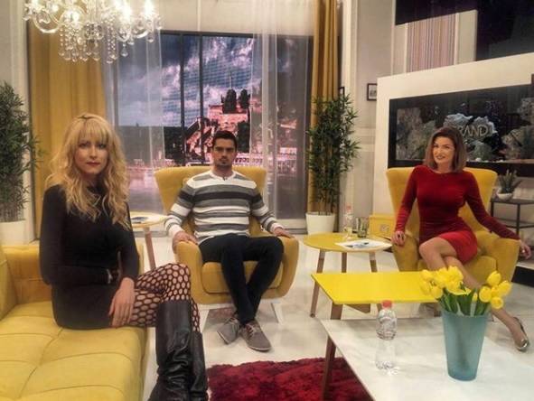 GRAND MAGAZIN: Sa vama drugi dan Božića! 2 3208b7509d040af5ddc97e1619e56416e335473b