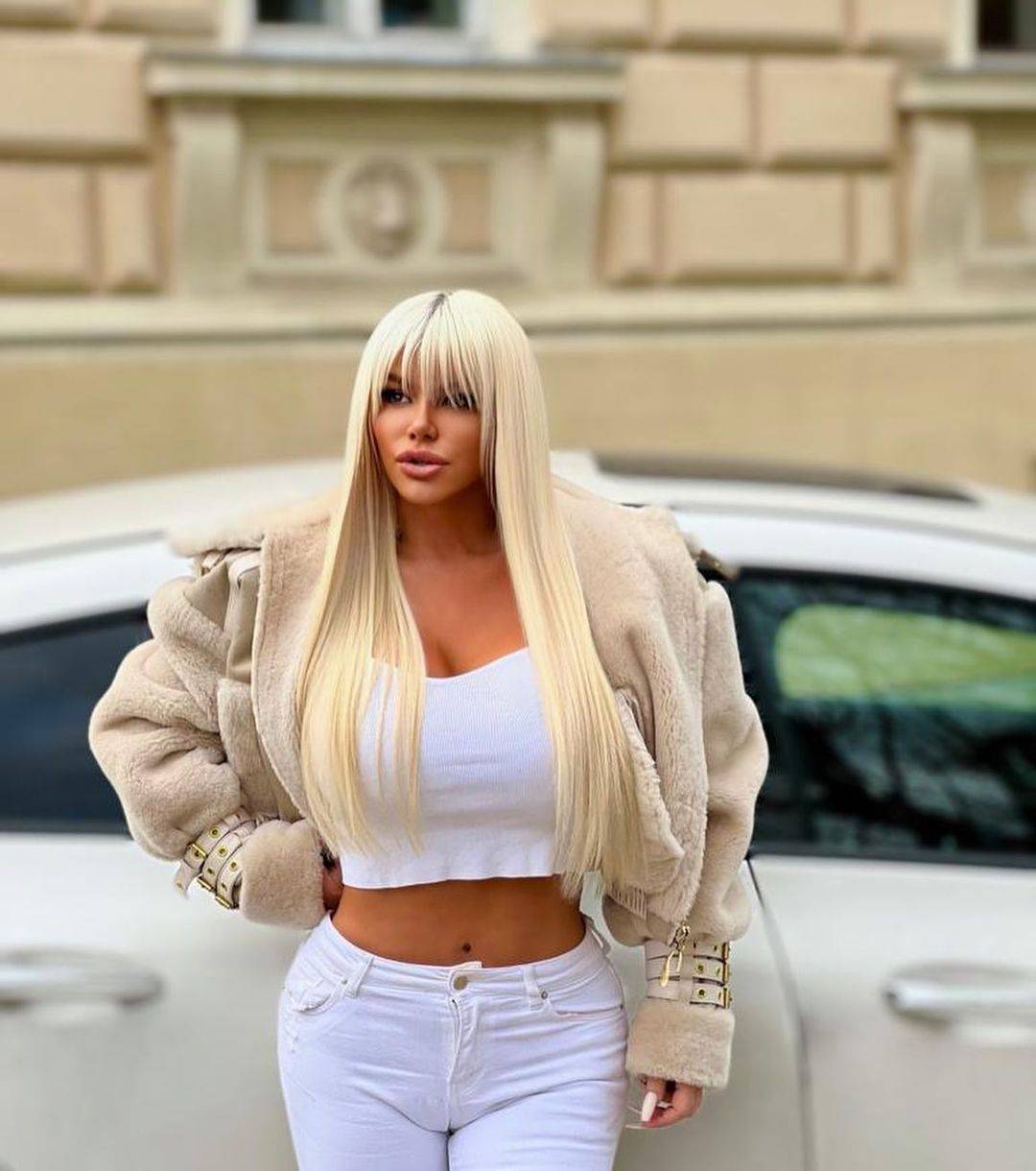 "KO JE OVO?" Dara Bubamara objavile NOVE SLIKE, fanovi je NISU PREPOZNALI! (FOTO) 3 32fa780268fb7638a65893f422b95b96d0b2e1b8