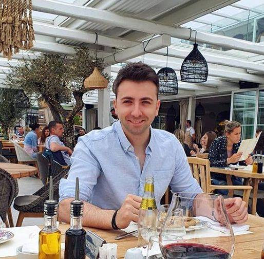 Veliko slavlje u domu pobednika Zvezda Granda: Stefan Petrušić podelio radosne vesti (FOTO) 6 341d666dcbb4fbe25b27315abd99d56aba25b8af