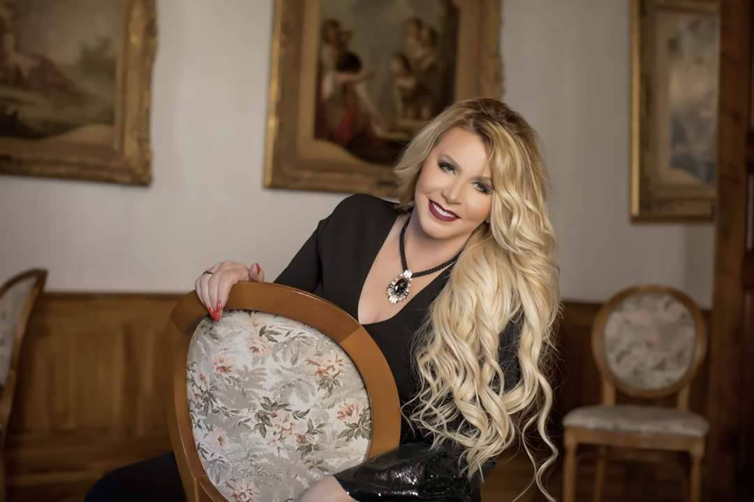 Zlata Avdić ubedljivo najtraženija pevačica u dijaspori! (FOTO+VIDEO) 2 36c8cb9c1caeb5241a210ffc2ae2e718378d12bb