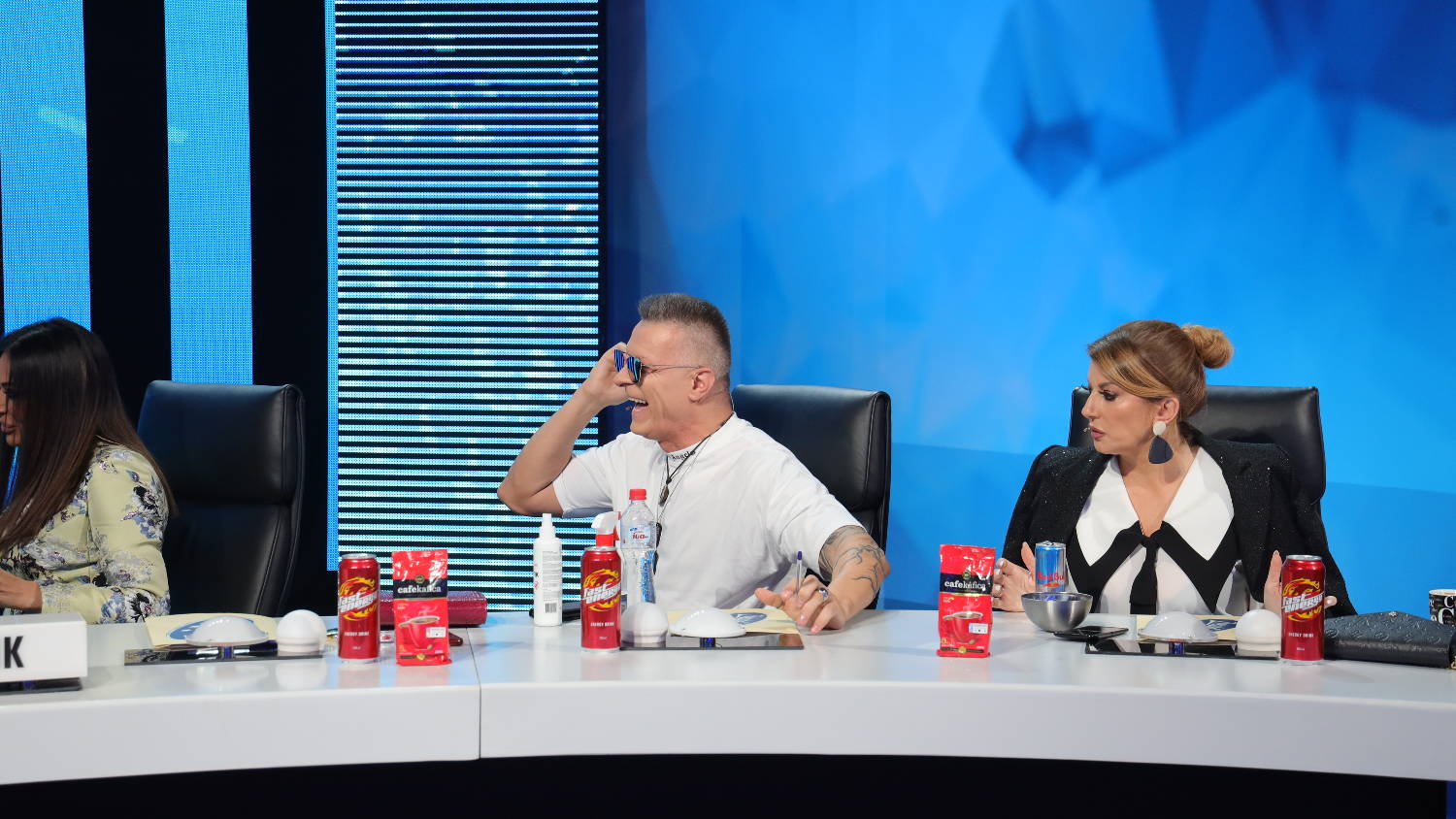 OVI TAKMIČARI su večeras obezbedili svoja mesta u DRUGOM KRUGU 3 3986f57593fc12219e3a2b837a15c48ac58c0a5c