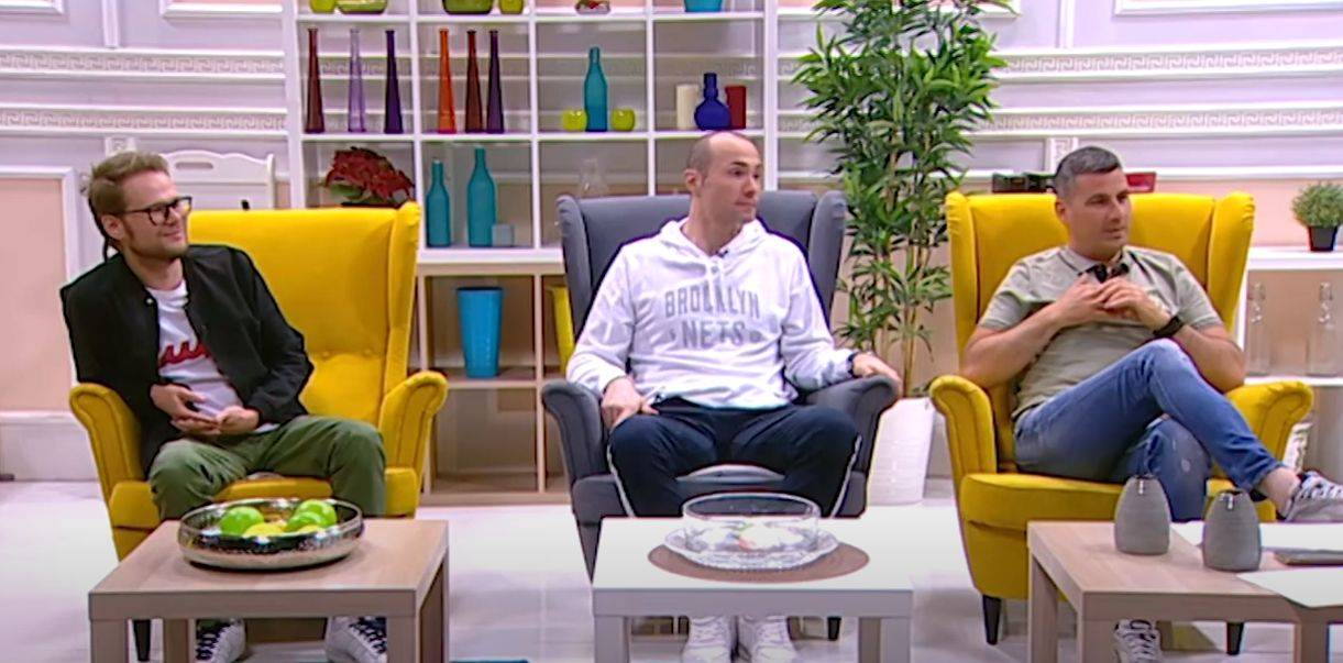 "KONFLIKT MORA DA POSTOJI" Članovi orkestra Ace Sofronijevića o tome šta se dešava iza kamera i kako se slažu! 2 3c5a6a551a1d1b4ca885465e36d1ad780a5affb1