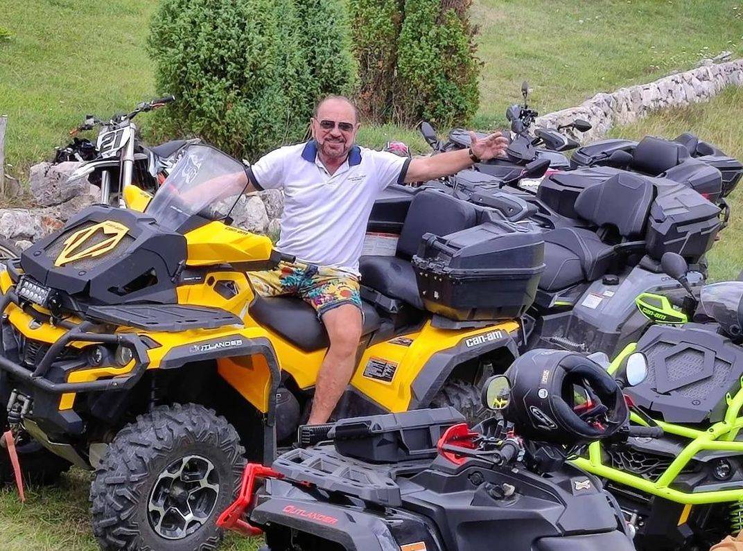 NOVA AVANTURA MILETA KITIĆA: Fanovi sumnjaju da KRIJE nešto veliko (FOTO) 4 3c8e54e601e3d84015bf8cf7ea8dc26858fe5a7b