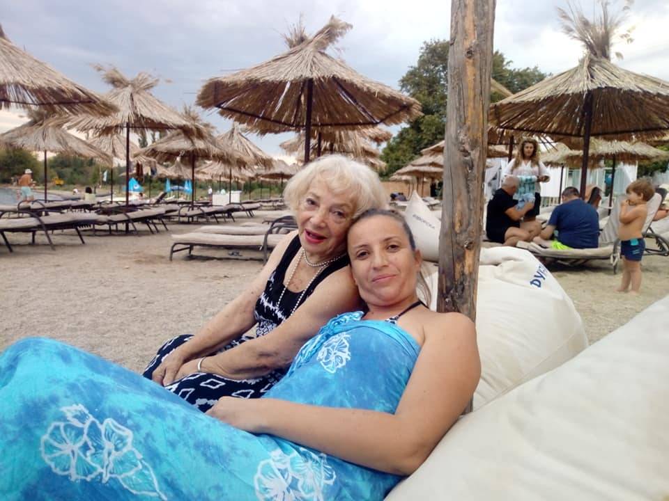 NE TREBA JOJ MORE: Dobrila Čabrić uživa na Dojranskom jezeru (FOTO) 3 3dd75497aa8b5256704e818d1b15f0bdd996b941