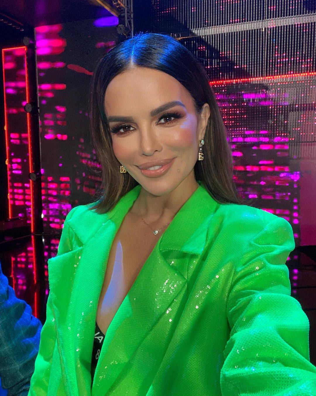 SEVERINA DANAS SLAVI 50. ROĐENDAN! Prijatelji joj organizovali GALA ŽURKU! 3 3eefeb22fd0c0214686618fac05625c0086503ff