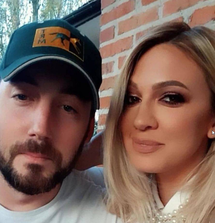 IZNENAĐENJE OD DEČKA? Milica Todorović se pohvalila poklonom na Instagramu (FOTO) 2 3fbb2b5dcff2f1a0902453b6484474f6964c72a4