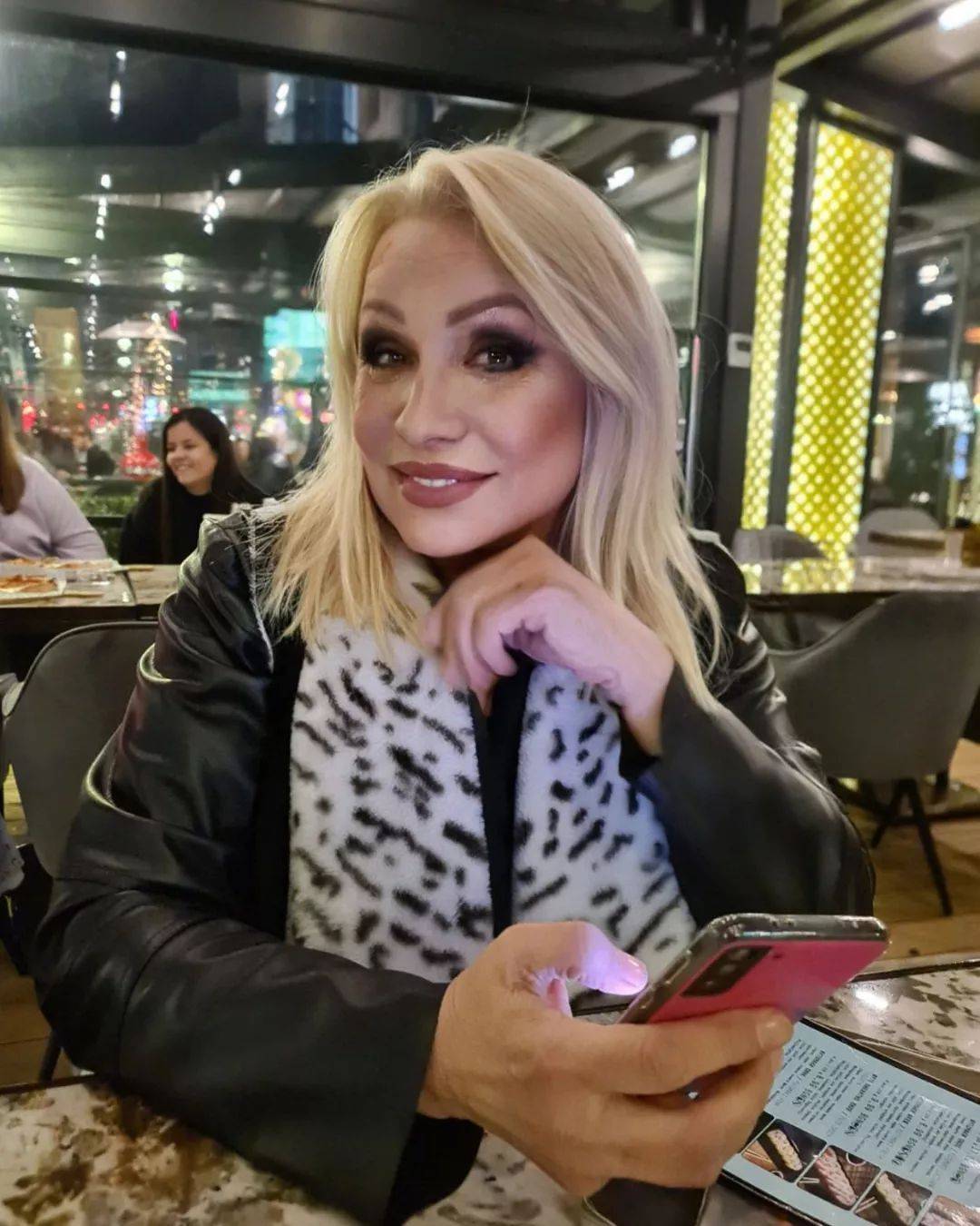 "RELJA JE MALO DIVLJI" Vesna Zmijanac konačno otkrila PRAVU ISTINU o odnosu sa ZETOM! 2 407dda48778697760c5379698e137c57aa44576a