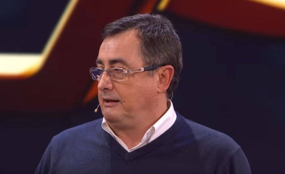 ''DEDIĆKA TI SI?'' Voditelj ispričao HIT ANEGDOTU, mislio da ga koleginica ZEZA (VIDEO) 2 41922c38ff0080d19c3b740ba63ae2d51b23e07a