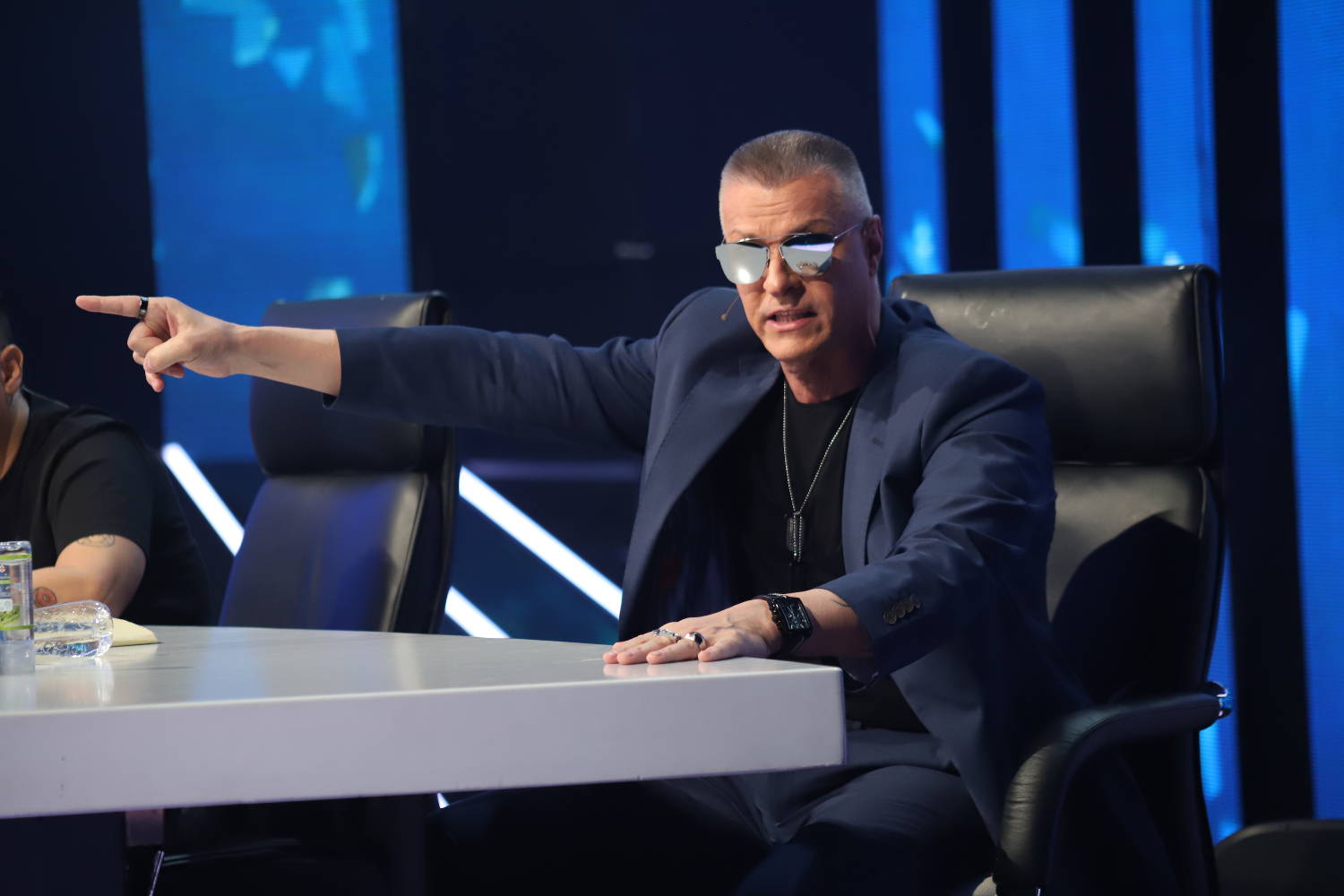 Ana i Sneža NAPALE takmičarke: "DEGUTANTNO! NE ŠTO STE GOLE, NEGO ŠTO STE VULGARNE" (VIDEO) 4 41af414e270835dd05a5775adb2249931f8545bf