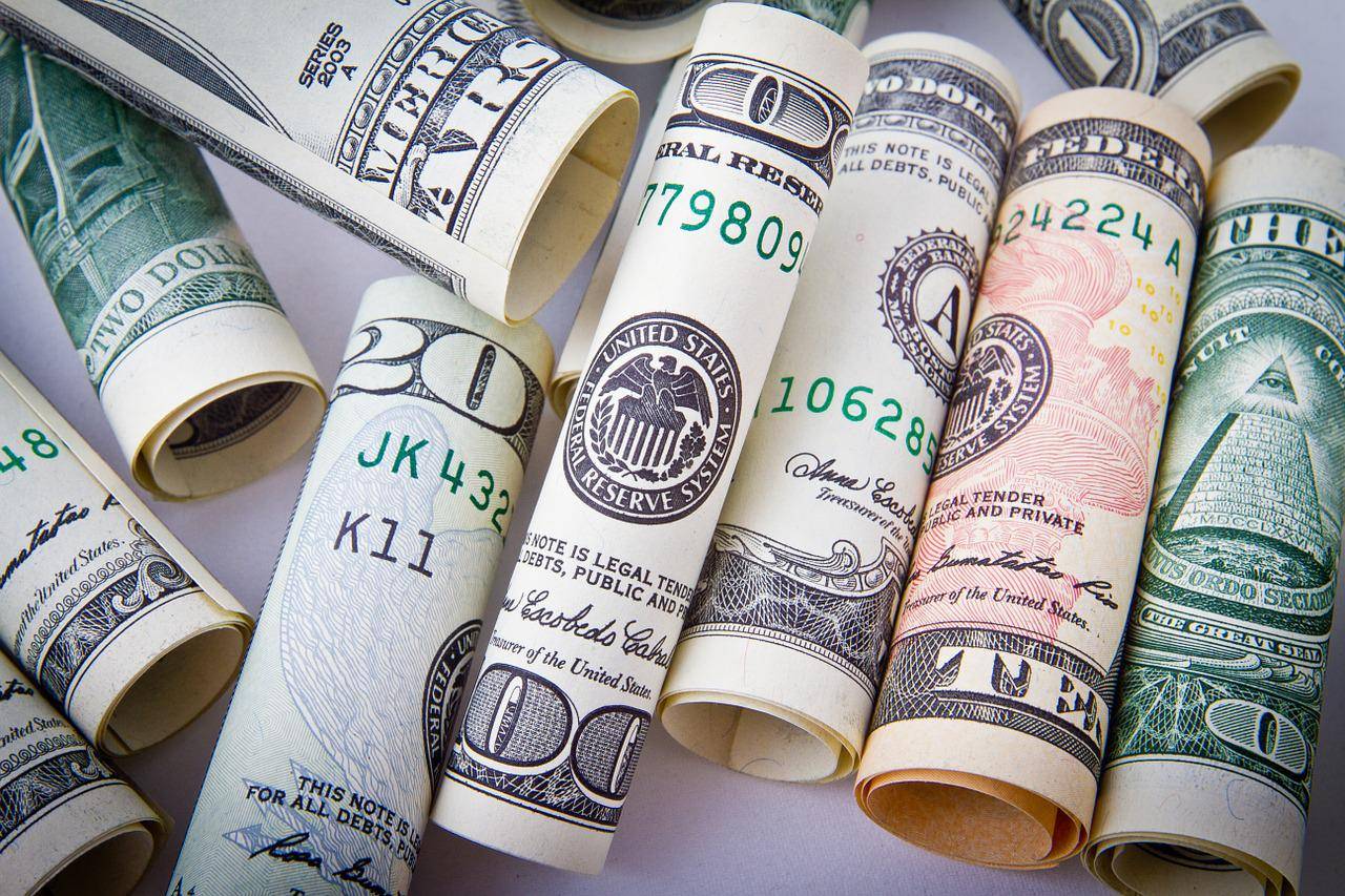 FINANSIJSKI HOROSKOP za avgust: Ovi znakovi će se OPARITI u narednom periodu 3 42d32a7909c20082072084570d1f44ea3249fdbc