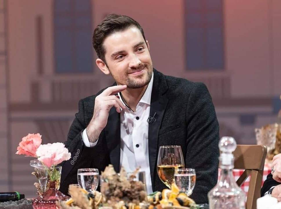 Mirza Selimović- Ne bežim od brzih pesama! (VIDEO) 3 46c3370f29ea672501af0d26b5000f2bb8595647