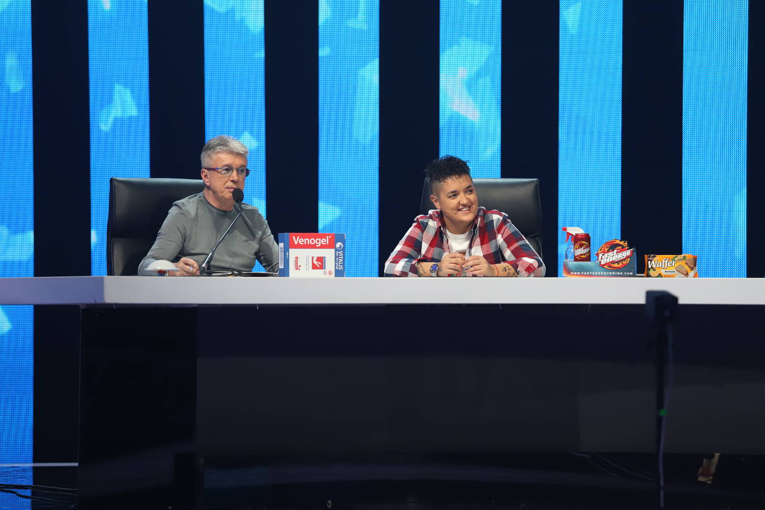 Saša priznao koju članicu žirija NIKADA ne bi ZAMENIO, Marija SUROVA: "Gledaju te kao LUDU NASTU, a ne pevačicu" 7 496b3a05fcff4e6d29e333892d02ff805fe464d5