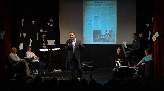 Dejan Jeknić živi svoje snove, još jedan solistički koncert učesnika "Nikad nije kasno" VIDEO 7 4b1ba293956310b2ac31f03aa4972b4c9aadfba5