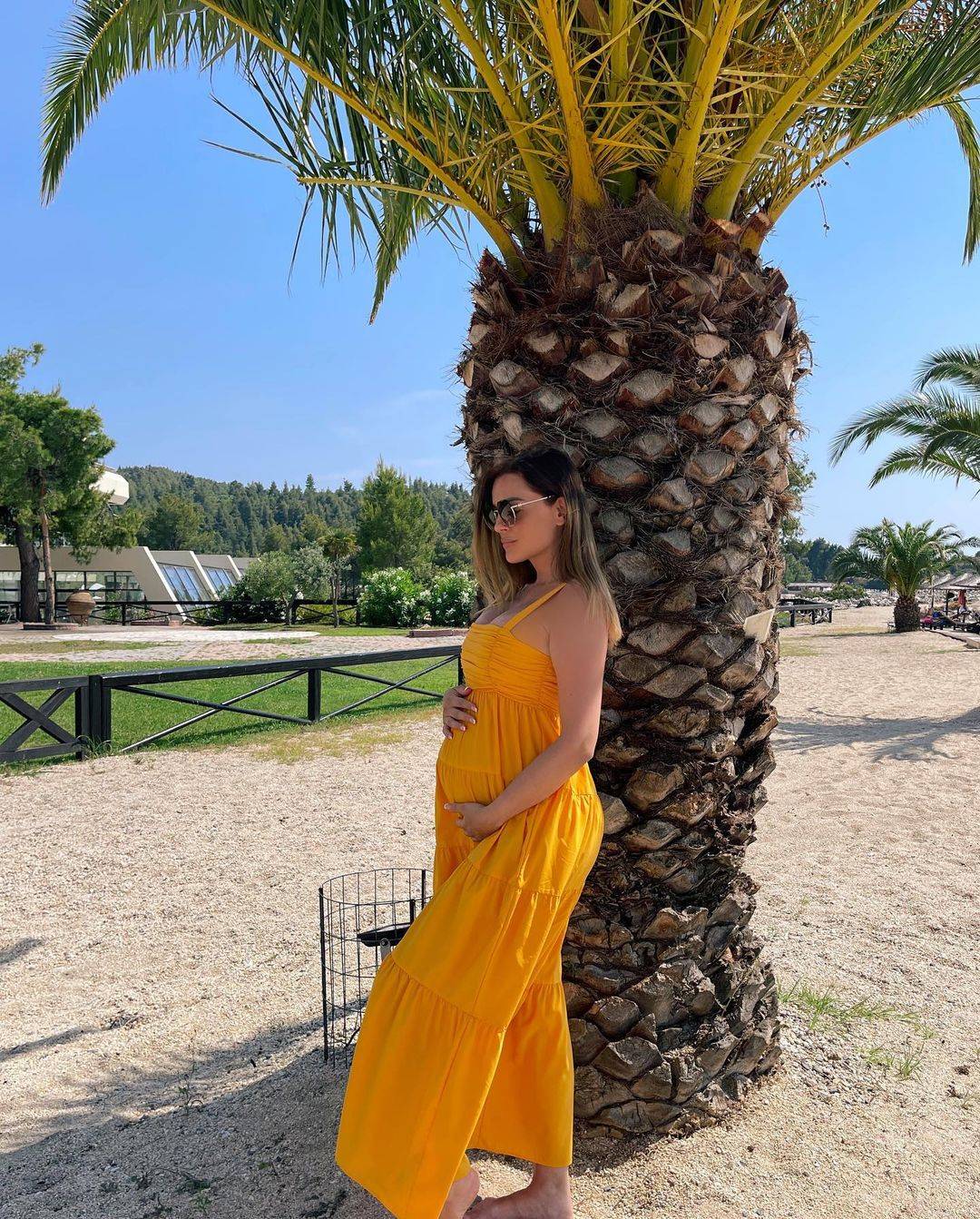 Jelena Kostov počela sa pripremama za DOLAZAK NASLEDNICE, pa zamolila fanove za POMOĆ 3 4fe1b05c55c4fad41c95ada53526d60857e2c1dd