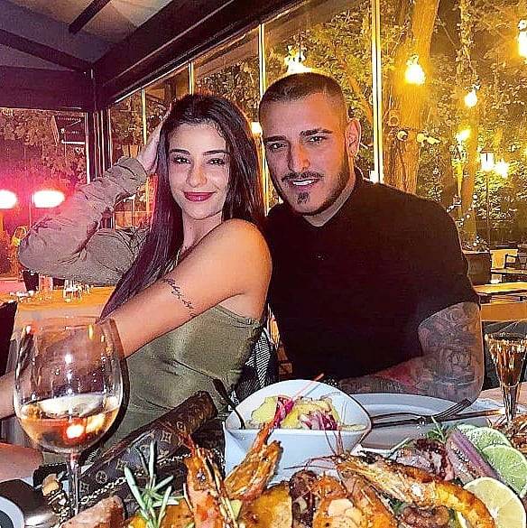 "Nisam ja bio pop, pa postao pevač. Znala je sa kim ulazi u vezu" Darko Lazić odbrusio verenici 2 50fecdeb715f83cc0821d0f90d57ad2f17fcc6be