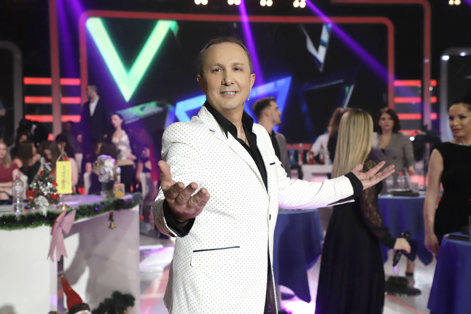 Sa GRAND KOKTELOM ponedeljak je najveseliji dan u nedelji! 2 5152d56d9cc86ba20e99e2f4aeec12707bb14dc6