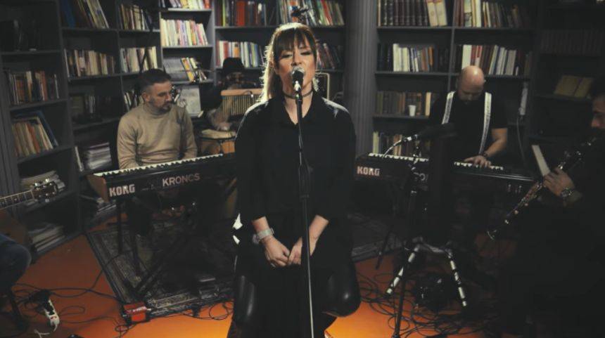 Slađa Allegro na Božić obradovala fanove novim projektom "Muzika iz starog filma" (VIDEO) 3 520b7ca78a0537593a8879c2cebcc7258b3213e0