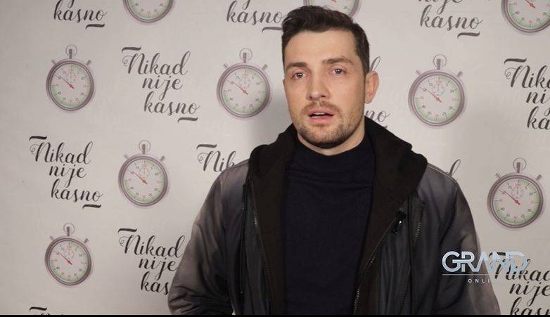 Mirza Selimović- Ne bežim od brzih pesama! (VIDEO) 2 530793ea7e9a20d067e5664b79a6774695429d1f