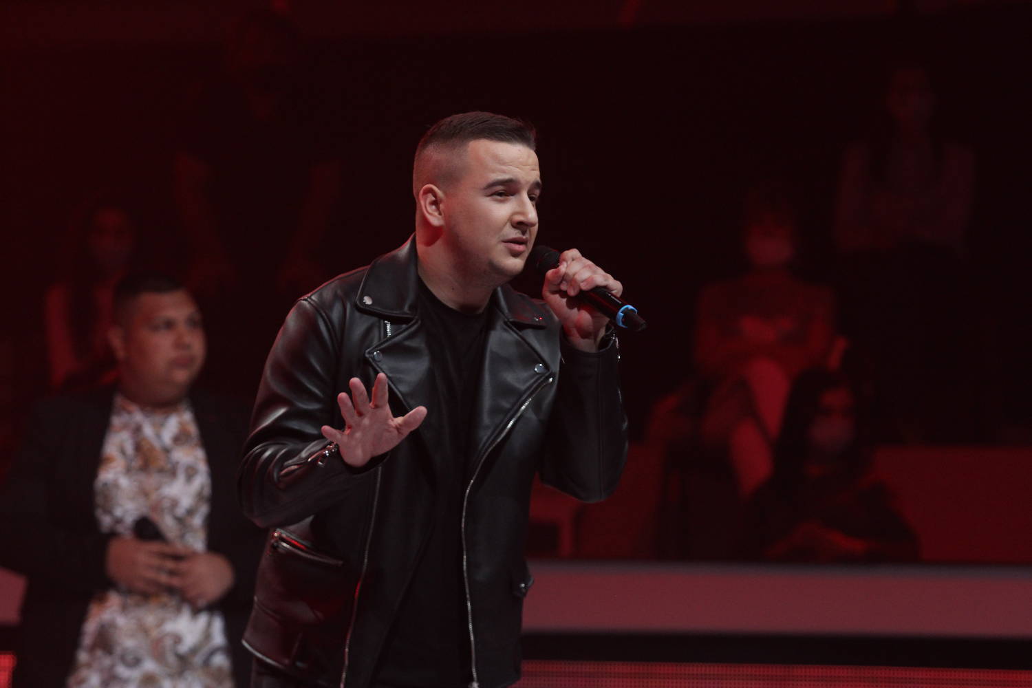 SAŠIO NARODNJAKE, pa izazvao polemiku! Žiri mu smišljao nadimak, a predlozi su URNEBESNI 2 531ffb506cff14d725f65081d83aa5d2cd9cf178