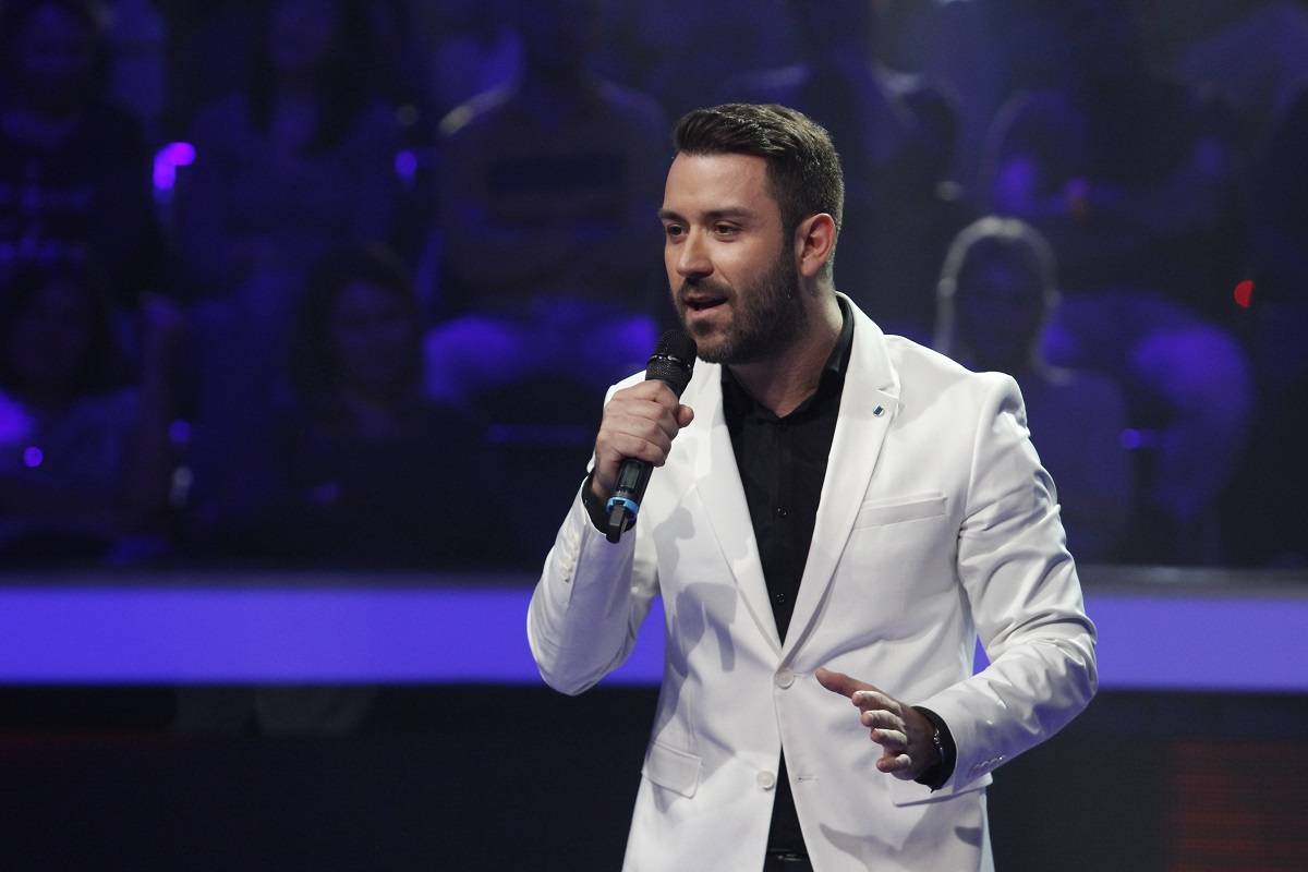 Marija poručila Stefanu da je SMEŠAN na sceni, Jelena preko Jakova pokušala da se OSVETI Bosancu (FOTO) 3 54872613e533ef09f0b3501efc9faa0d1932a5e5