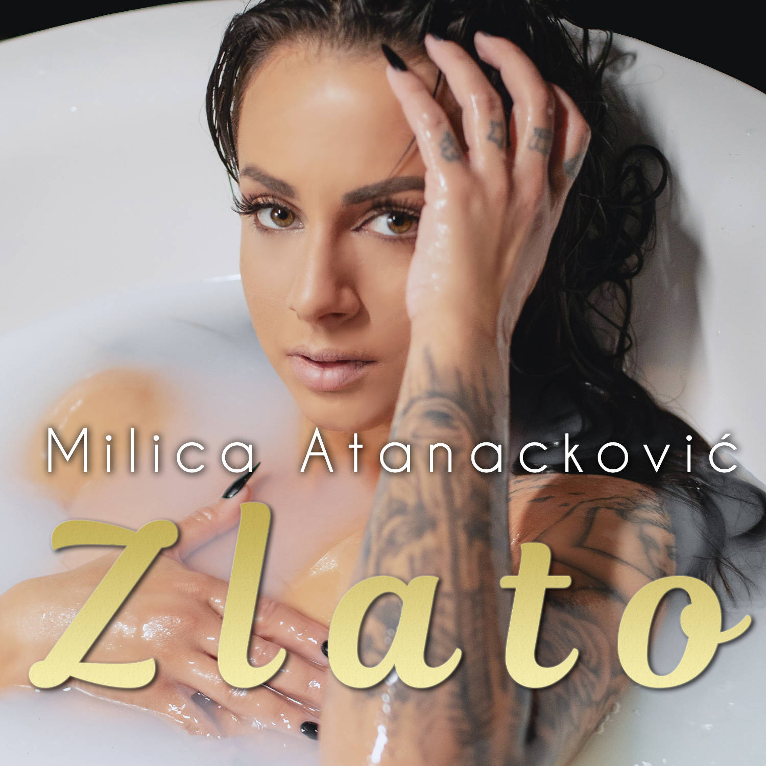 Milica Atanacković objavila "ZLATO" fanovi ujedinjeni: "Imamo novi LETNJI HIT!"(VIDEO) 2 5ade7d3572401f7f3b6f20e21242de4448cf5a73