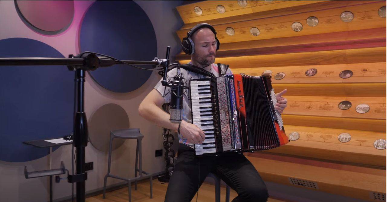 "Nije to sve lako izdržati", Aca Sofronijević otkrio nepoznate detalje o funkcionisanju orkestra: "Hvala ljudima koji me trpe" 6 5cc8ad15e4305b5a727548617c2a07e9dabc0469