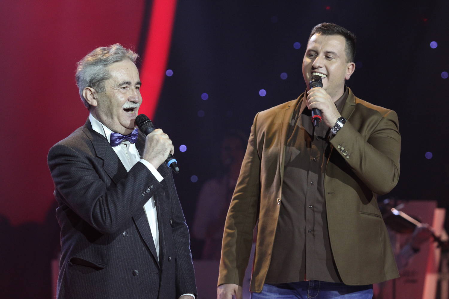 MAJSTOR ZA SEVDALINKE: Dobrivoje ponovo pokazao šta mu najbolje „leži“ (VIDEO) 3 5fc4942ced02e396ca0c30b5d7b8c77c67610fb6